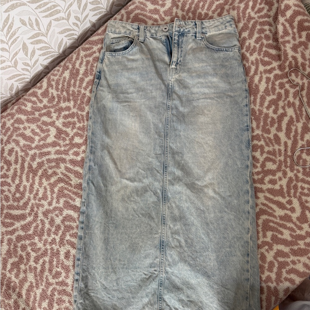 H&M Light Blue Denim Skirt